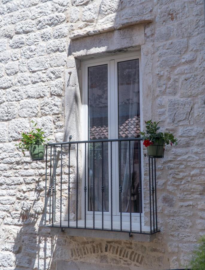 Olive Grove Of Sibenik - Apartment With Gallery Zewnętrze zdjęcie